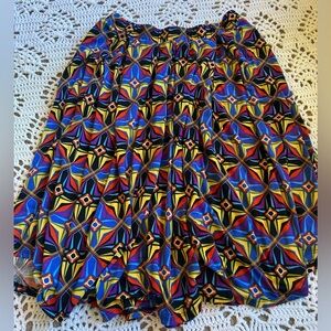 LulaRoe MADISON Geometric Pleated Skirt 2XL Pockets Swing Style plus curvy